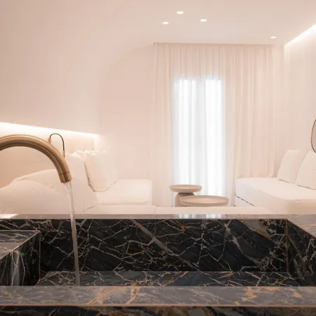 ホテル Petasos Chic