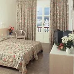 Отель Petasos Chic 3*