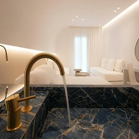 Hotel Petasos Chic 3*