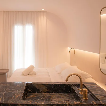 Hotel Petasos Chic 3*