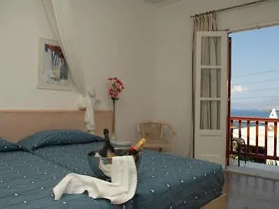 Hotel Petasos Chic 3*
