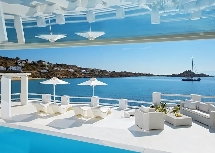 Hotel Petasos Chic 3*